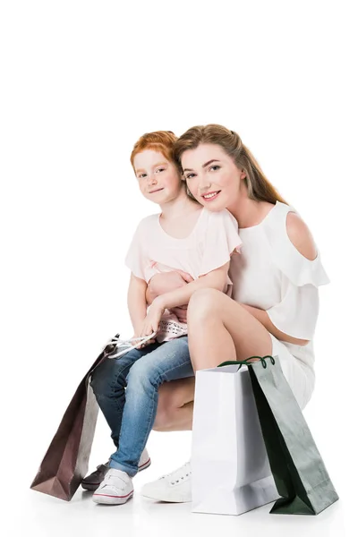 Mère et fille avec des sacs à provisions — Photo