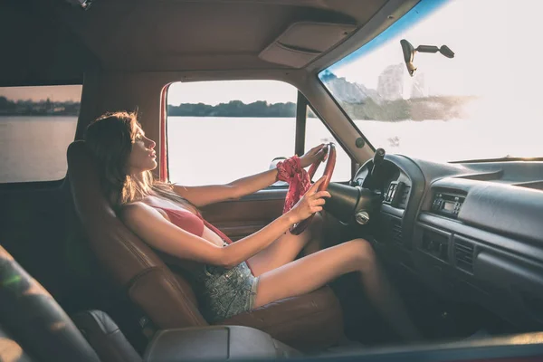 Driving car — Stock Photo, Image