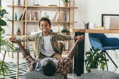 mutlu baba ve oğul Office