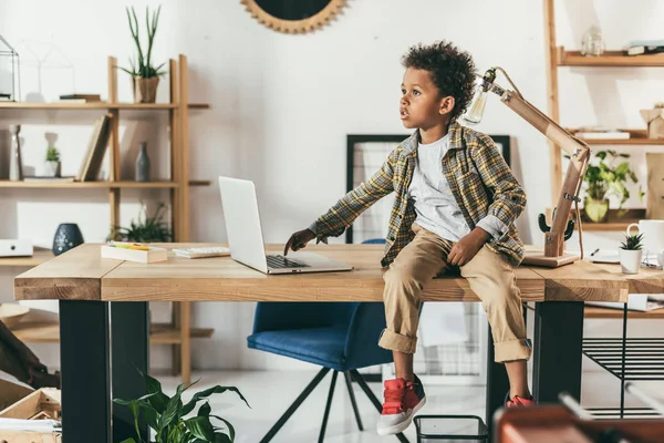 African american child using laptop — Stock Photo, Image