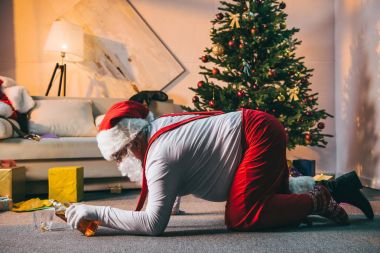 sarhoş kötü Noel Baba