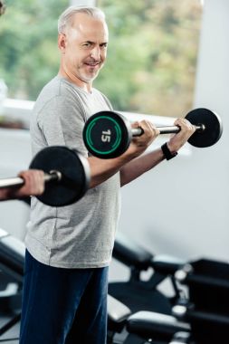 barbell ile eğitim sporcular