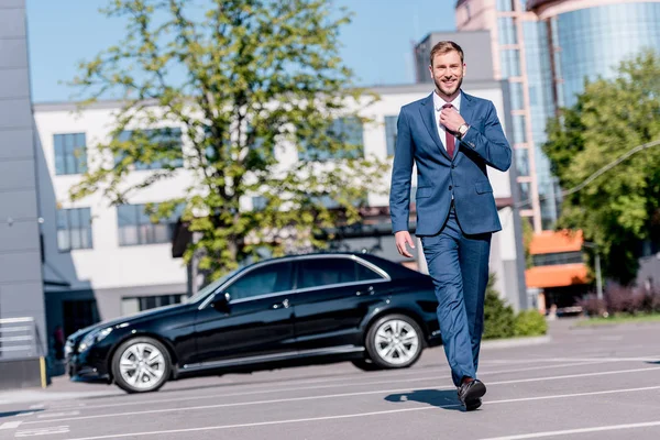 Stylish businessman in suit — Stock Photo, Image