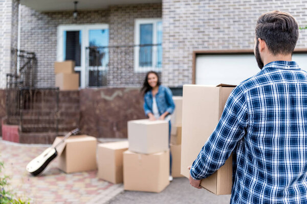 couple moving into new house