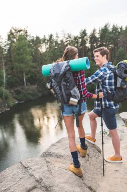 gezi hiking sahip sırt çantaları ile Çift