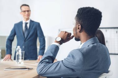 Patronuna dinleme işadamı