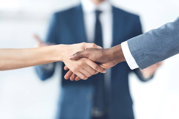 рукопожатие