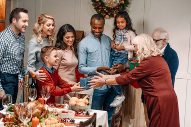 büyük aile Noel Kutlamaları