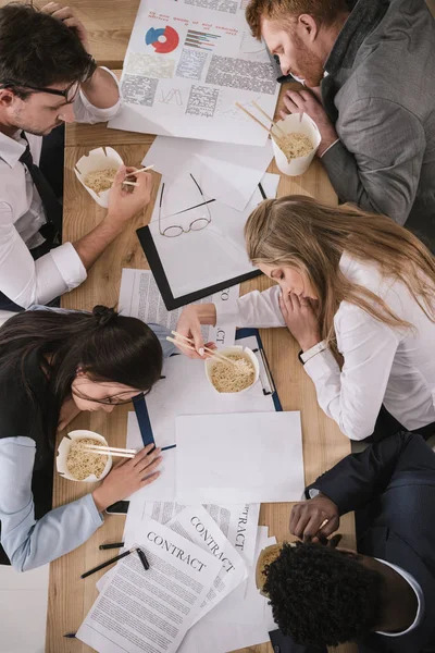 Top View Overworked Business Team Sleeping Boxes Noodles Conference Desk — Stock Photo, Image