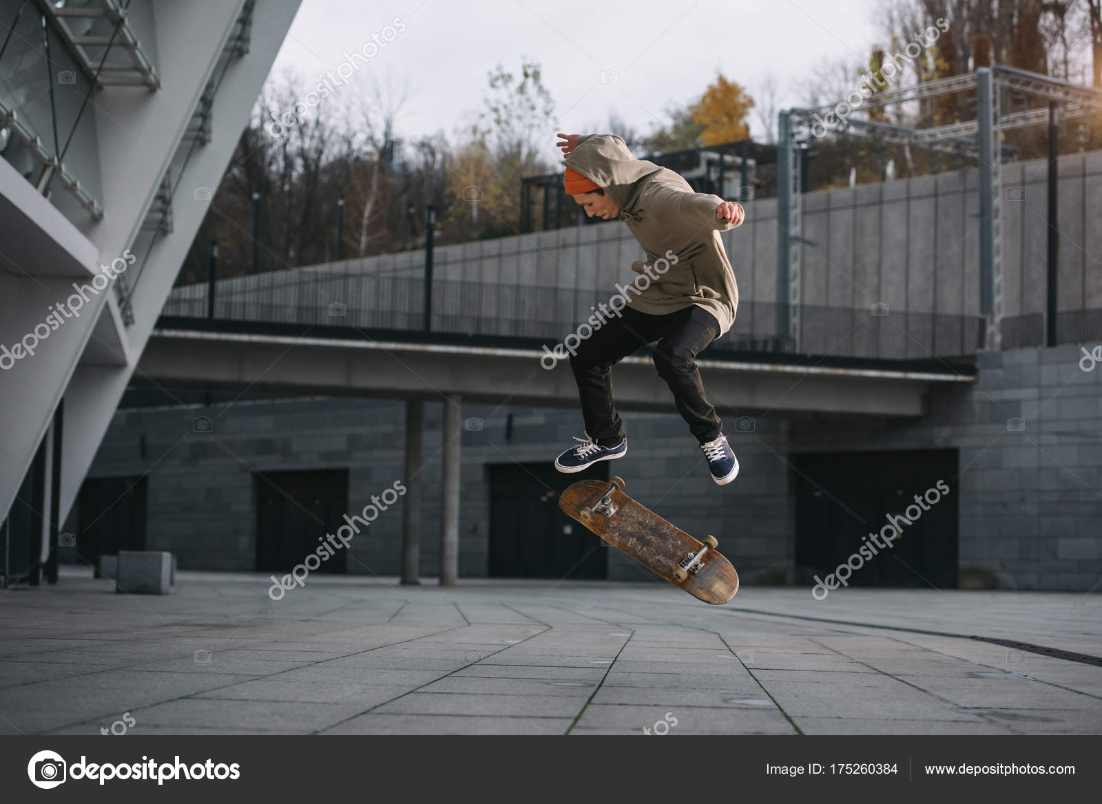 Vintage Do A Kickflip Aesthetic Skateboarding Skater Streetwear