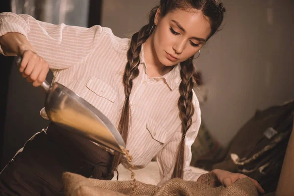 Portrait Worker Pouring Coffee Beans Sack Bag — Stock Photo, Image