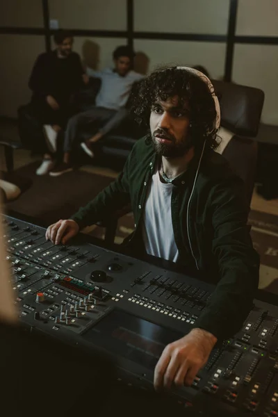 Concentrated Sound Producer Working Studio — Stock Photo, Image