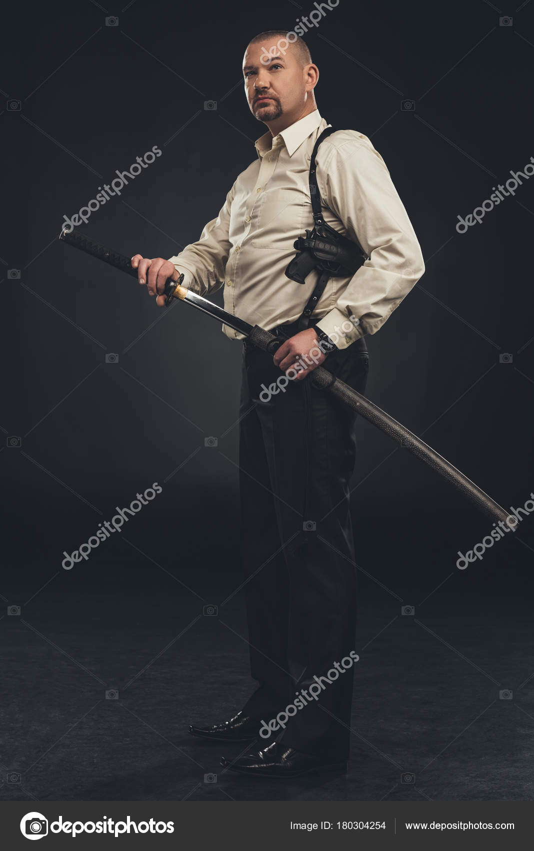Side View Yakuza Member Taking Out His Katana Sword Stock Photo by  ©ArturVerkhovetskiy 180304254