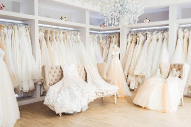 Düğün atelier askıları güzel gelinlik