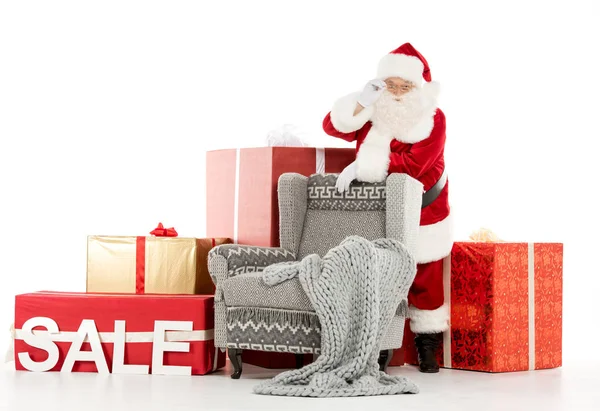 Glücklicher Weihnachtsmann mit Verkaufsschild — Stockfoto