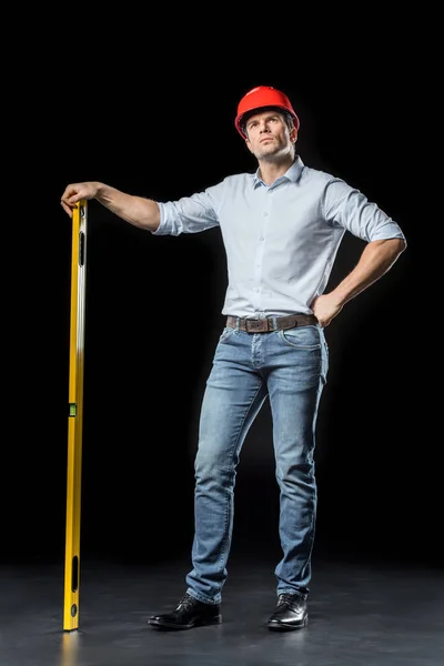 Чоловік-інженер у капелюсі — стокове фото