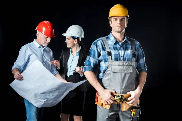 Trabajador de confianza y arquitectos - foto de stock