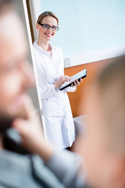Doctor with digital tablet — Stock Photo