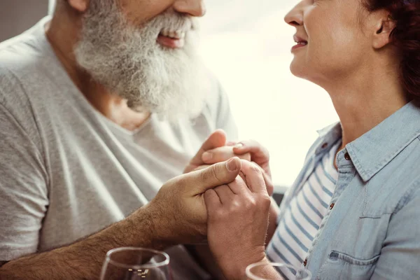 Glückliches reifes Paar — Stockfoto