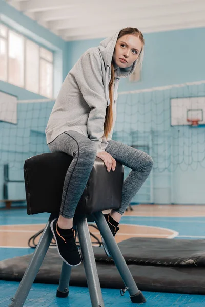 Junge sportliche Frau — Stockfoto