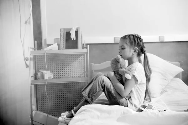 Little girl in hospital — Stock Photo