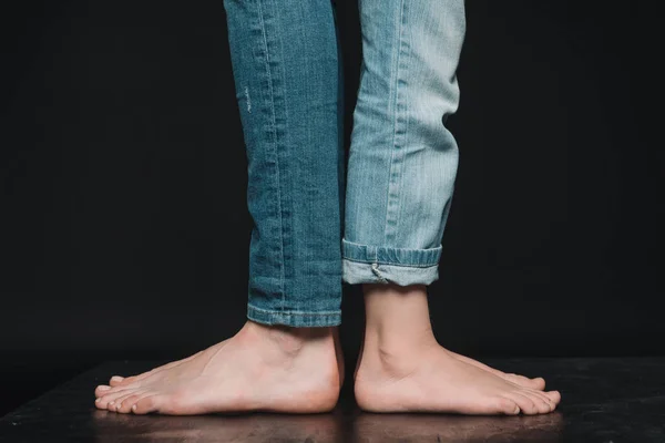 Low section of daughter and mother — Stock Photo