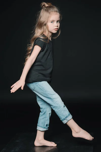 Adorable girl dancing — Stock Photo