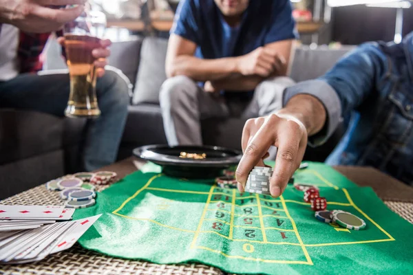 Men playing roulette game — Stock Photo