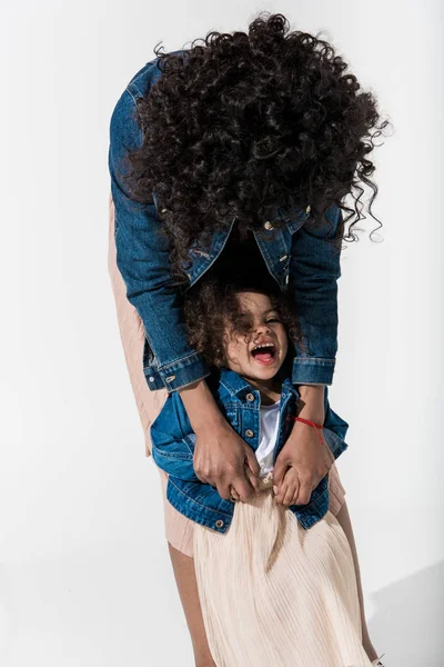 Adorável família afro-americana — Fotografia de Stock