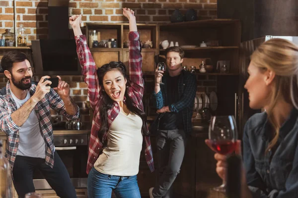 Young people partying — Stock Photo