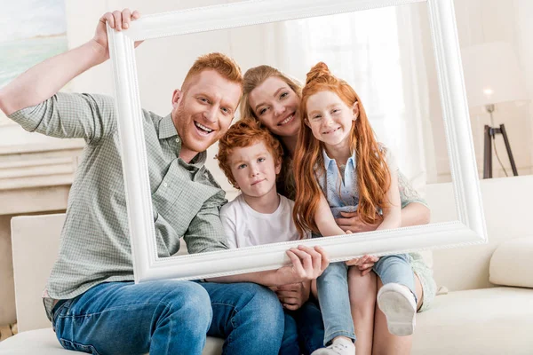 Красиві redhead сім'ї — стокове фото