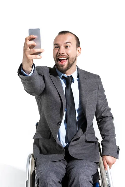 Empresário tirar selfie — Fotografia de Stock