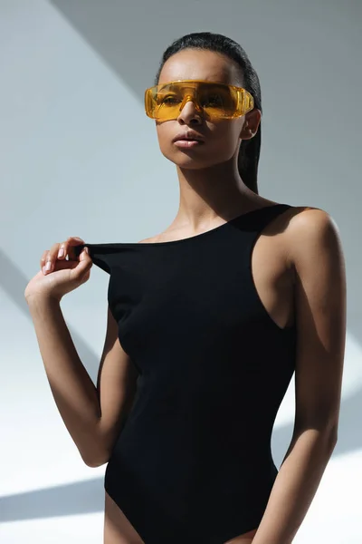 African american girl sunbathing — Stock Photo