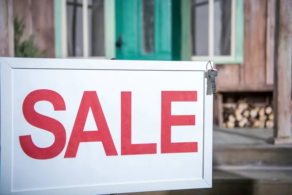 Sale banner with keys — Stock Photo