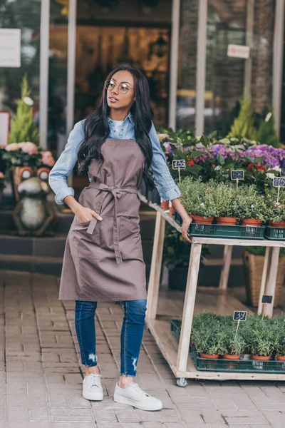 Beautiful african american florist — Stock Photo