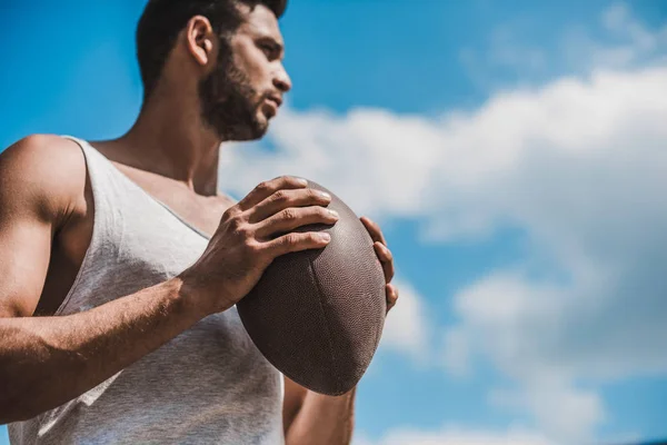 Jogador de futebol masculino — Fotografia de Stock