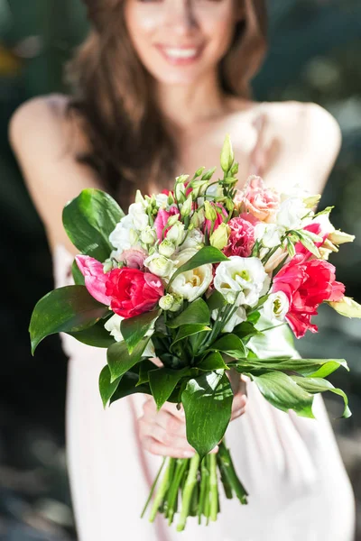Bouquet de fleurs — Photo de stock