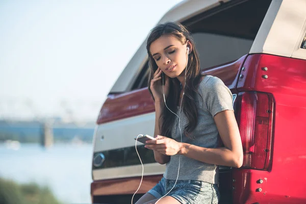 Listening music — Stock Photo