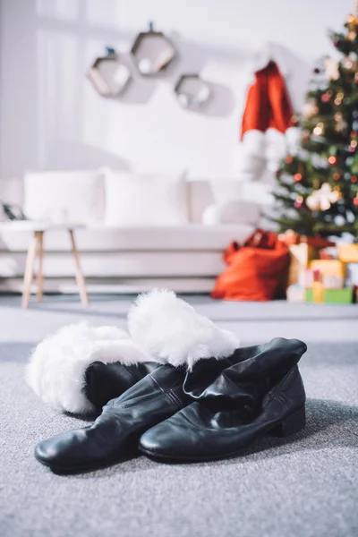 Black santa boots — Stock Photo