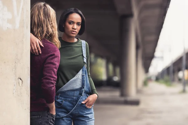 Stylish young couple — Stock Photo