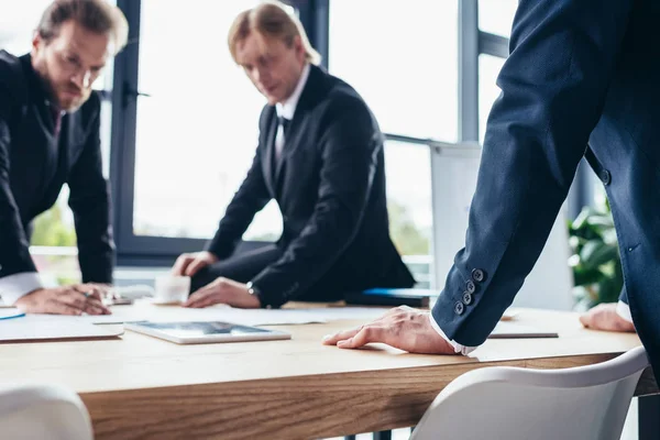 Businessmen working in office — Stock Photo