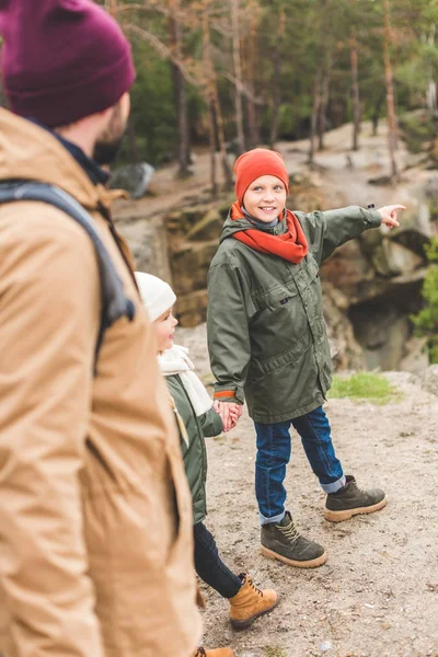 Little boy pointing away — Stock Photo