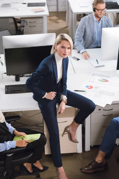 Mujer de negocios - foto de stock