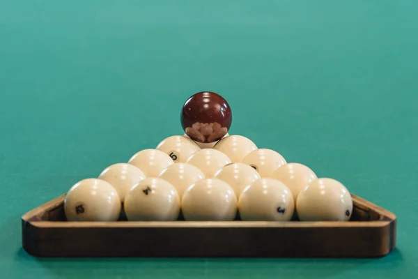 Closeup view of russian pool balls set in triangle — Stock Photo