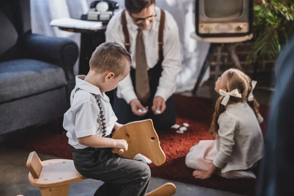 Father and children — Stock Photo