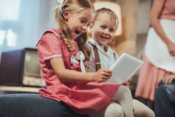 Uso de Tablet — Stock Photo