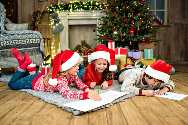 Crianças felizes desenho imagem — Fotografia de Stock