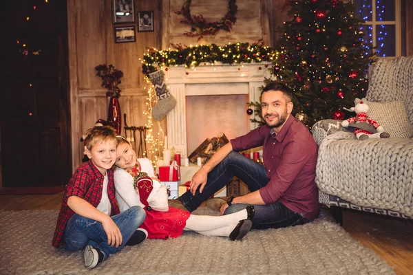 Happy father with children — Stock Photo