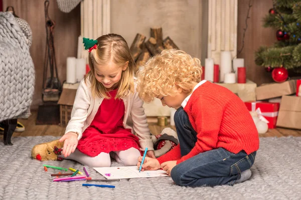 Niños dibujo cuadro — Foto de Stock