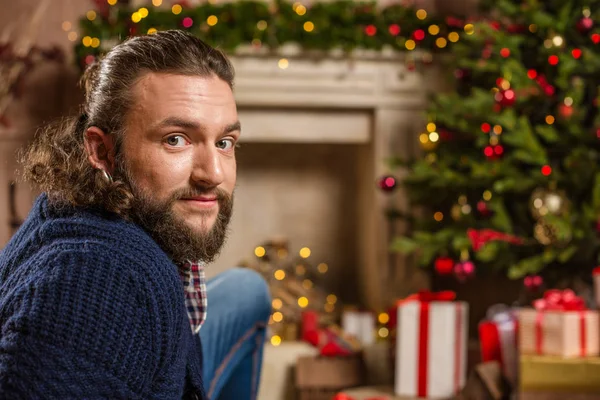 Handsome bearded man — Stock Photo